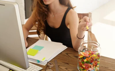 4 implicações do consumo de ultraprocessados na rotina de estudos
